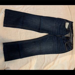 Old Navy Raw Edge Capri
